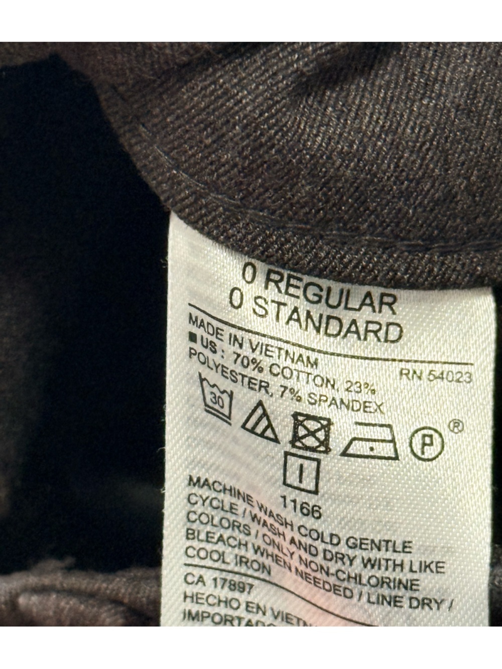 Old Navy Gray Pixie Pants - Picture 4 of 4